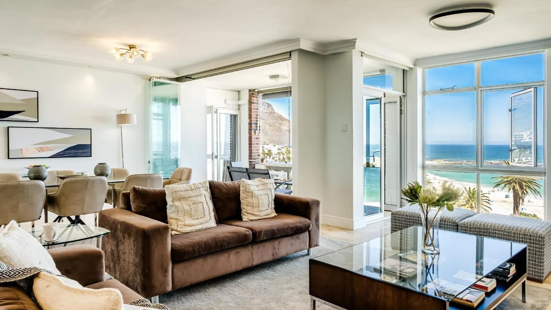 Camps Bay Beachside 2Bed W Sea View Cloud 9 Cape Town
