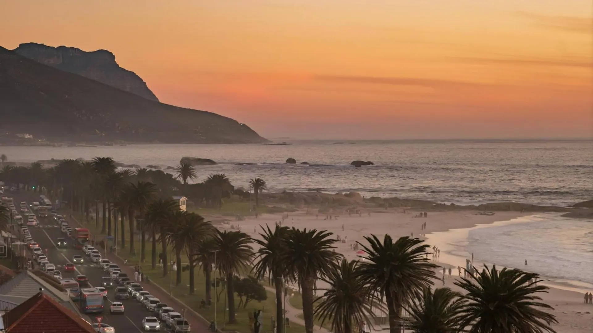 Camps Bay Beachside 2Bed W Sea View Cloud 9 Cape Town South Africa